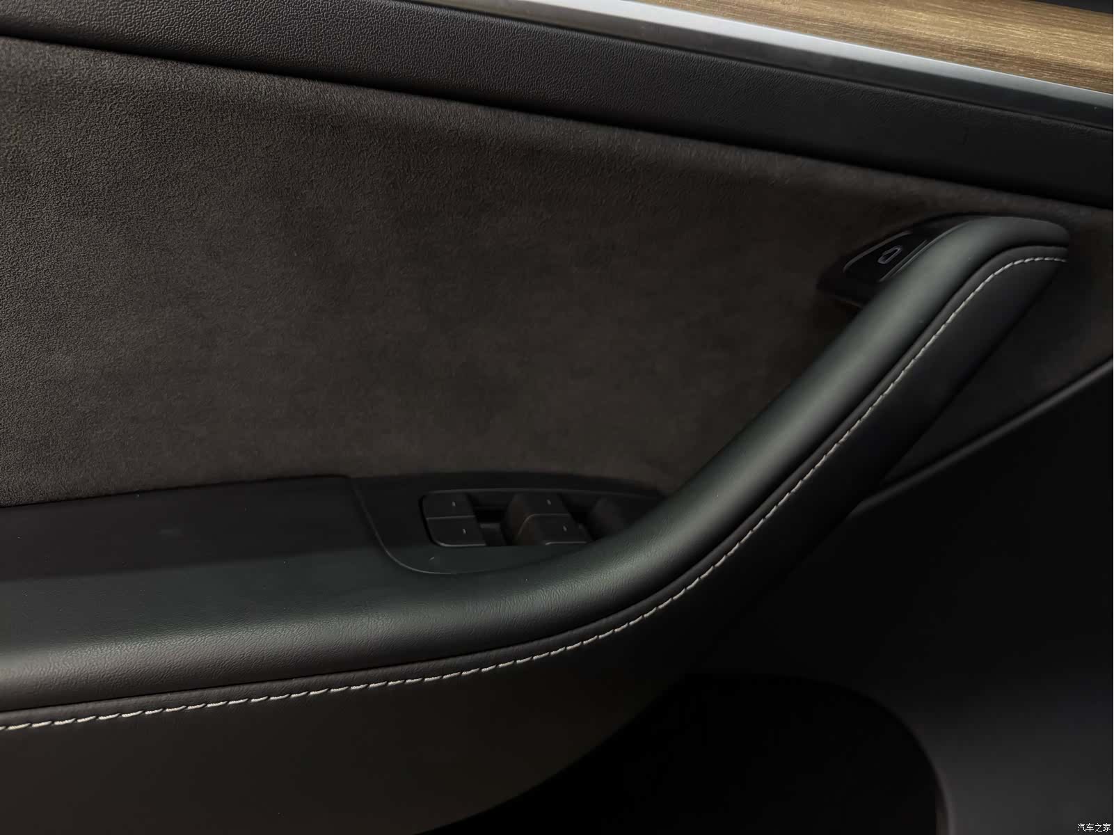 Tesla Model Y, 2022 14