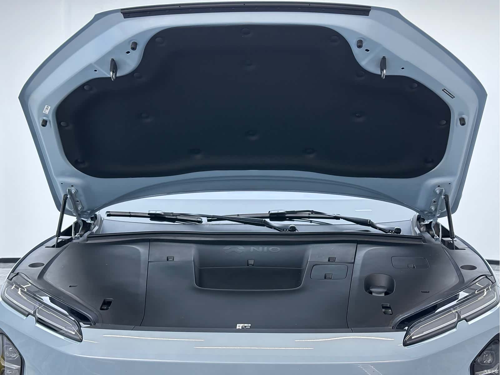 NIO EC6, 2025 15