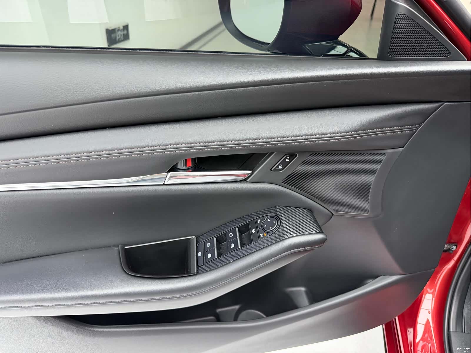 Mazda Mazda3, 2024 14