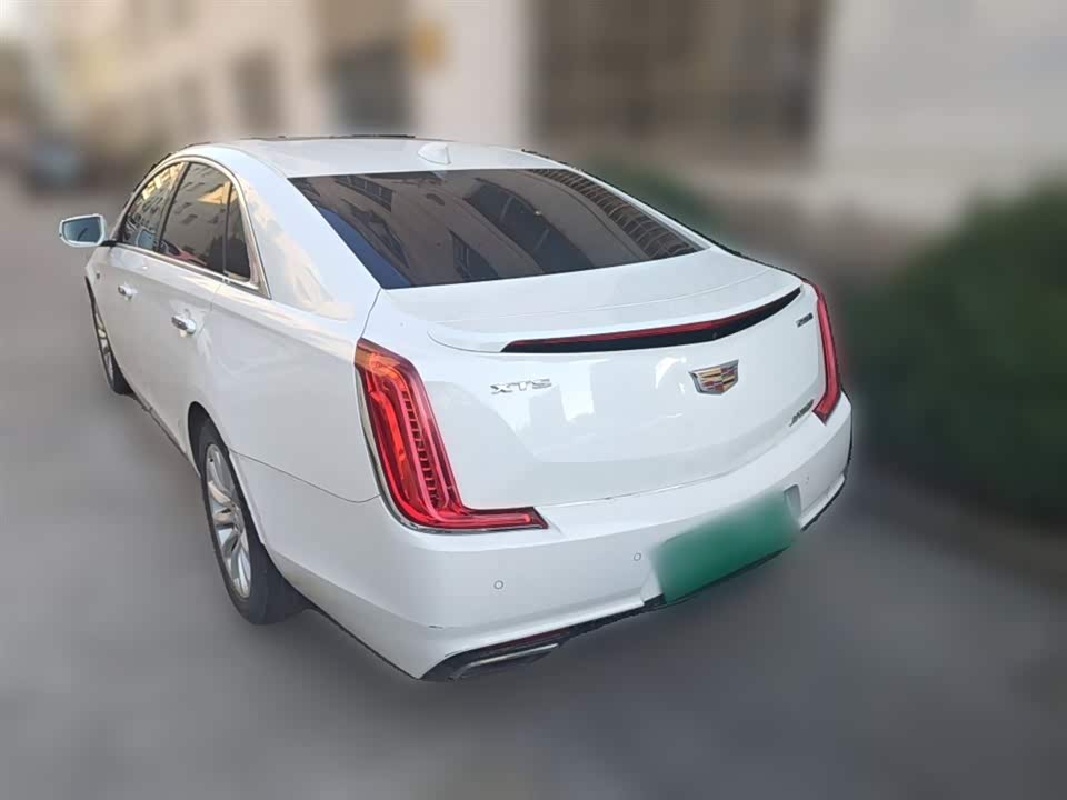 Cadillac XTS