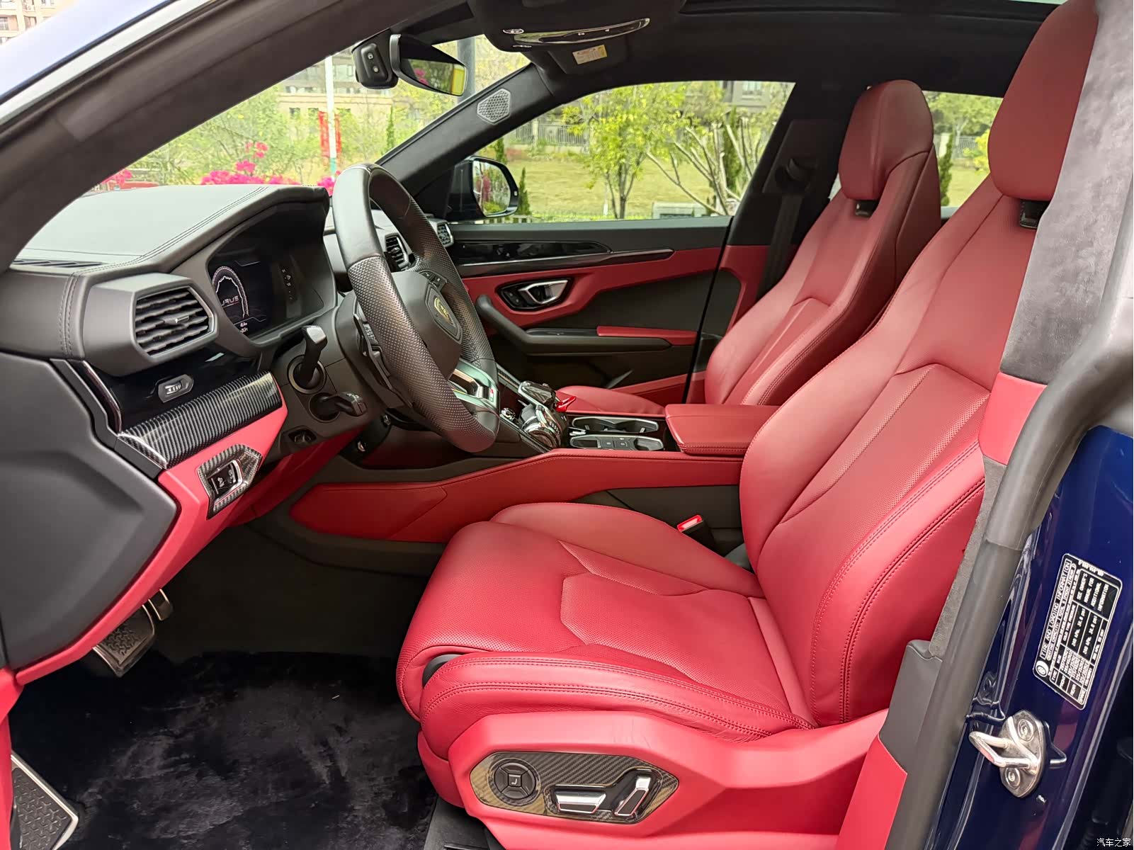 Lamborghini Urus, 2020 4