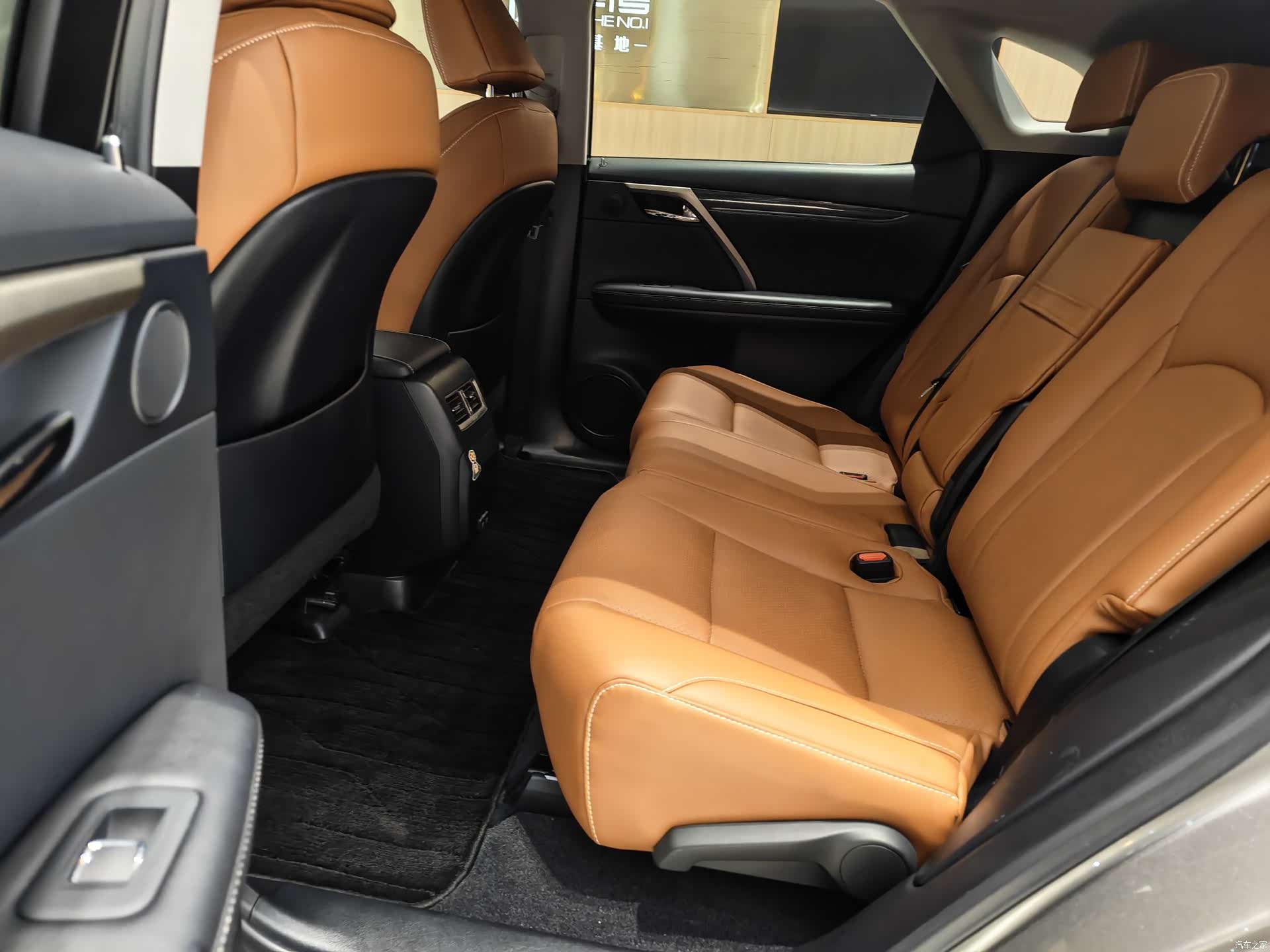 Lexus RX, 2021 11