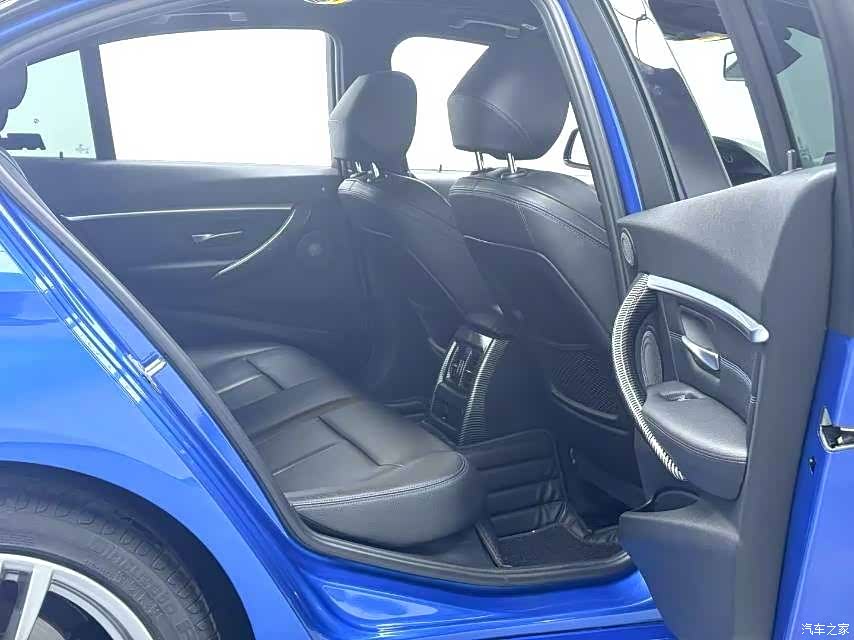 BMW 3 Series, 2018 все фото