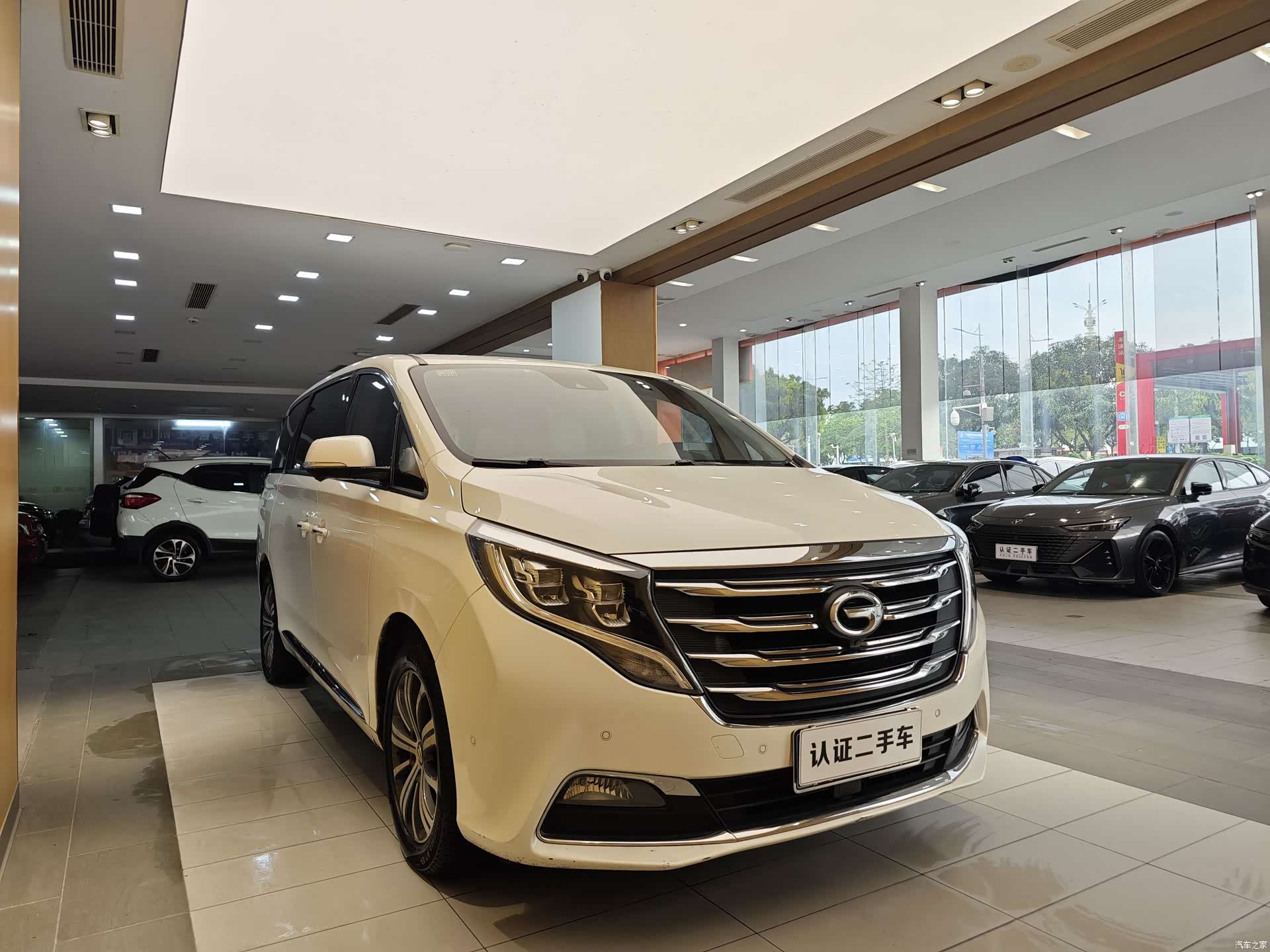 Trumpchi M8, 2018 все фото