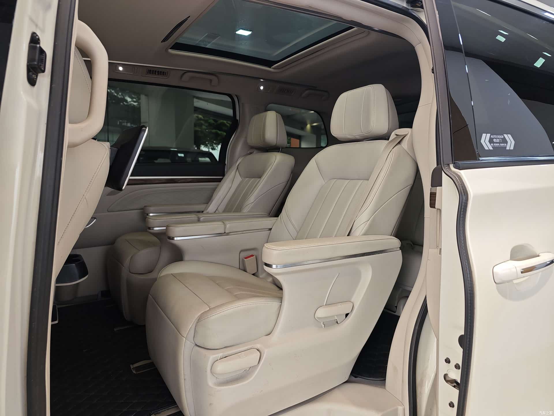 Trumpchi M8, 2018 22