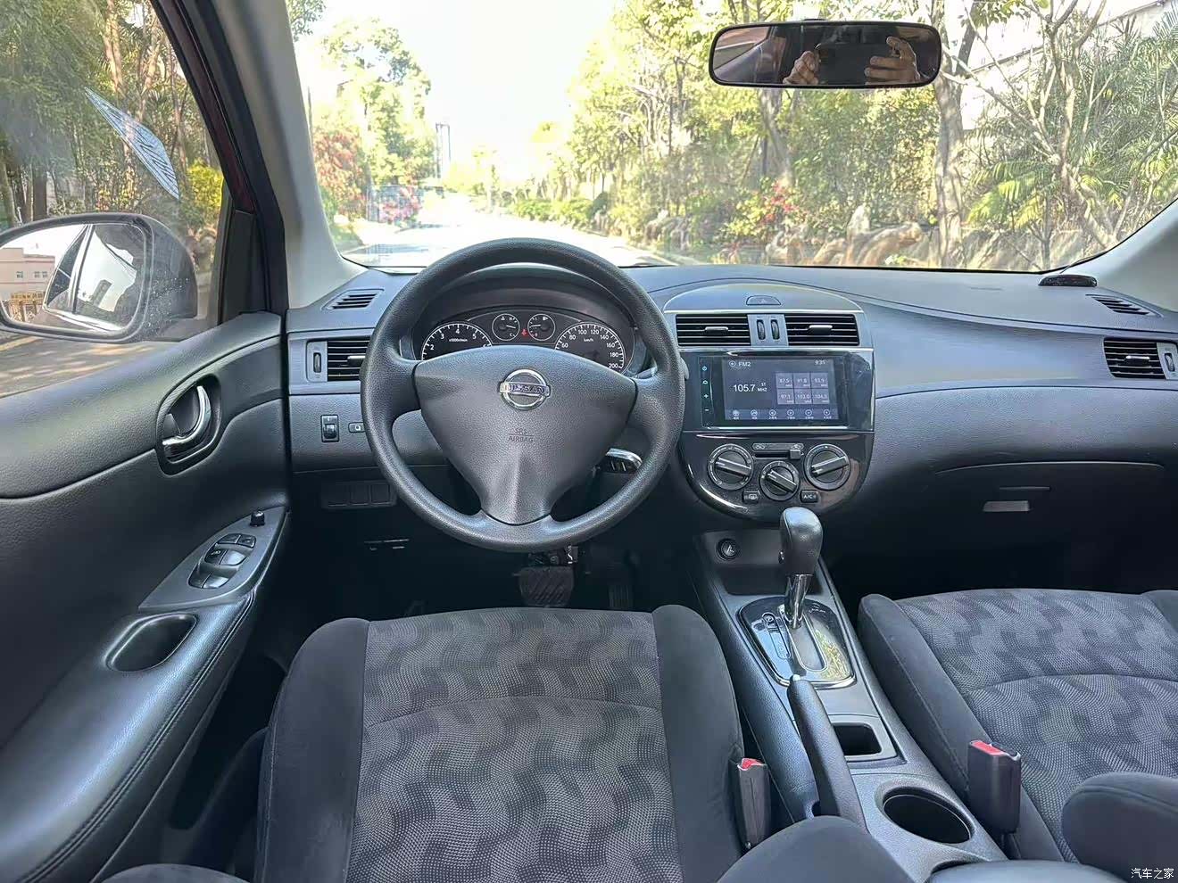 Nissan Tiida, 2015 19