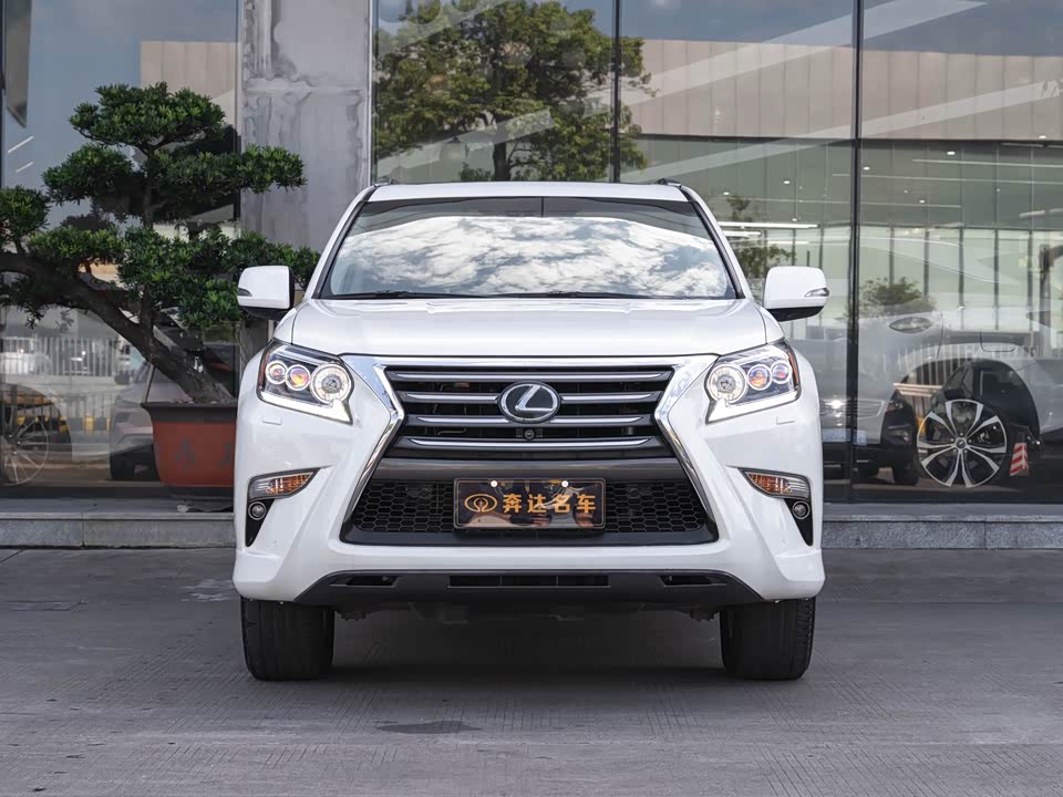 Lexus GX