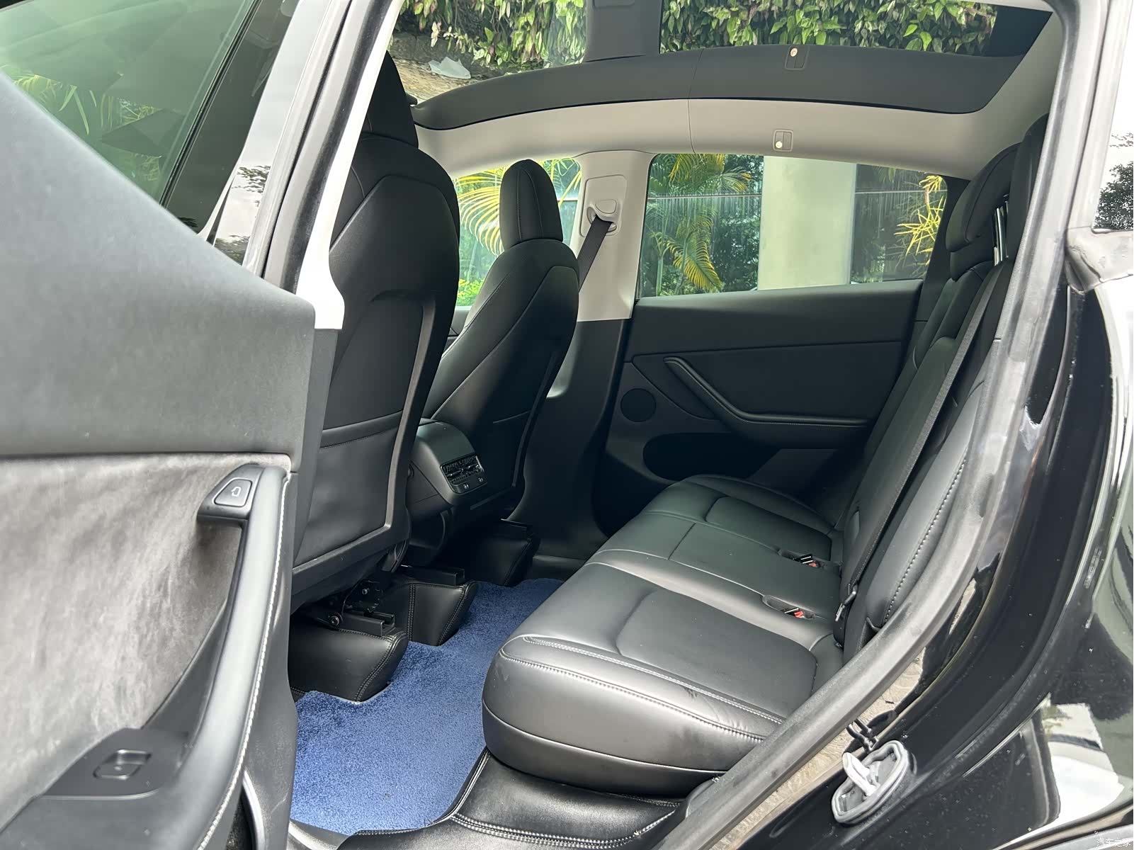 Tesla Model Y, 2022 8