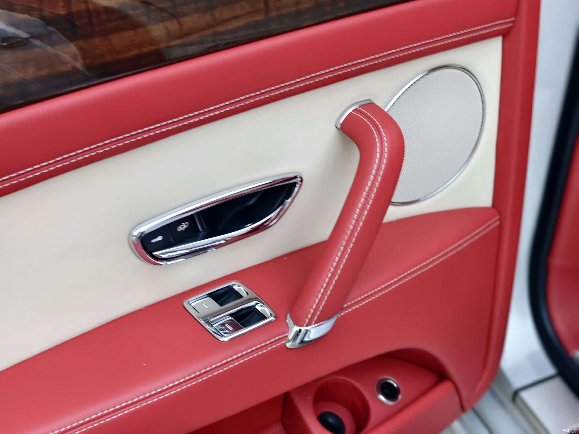 Bentley Flying Spur, 2016 19