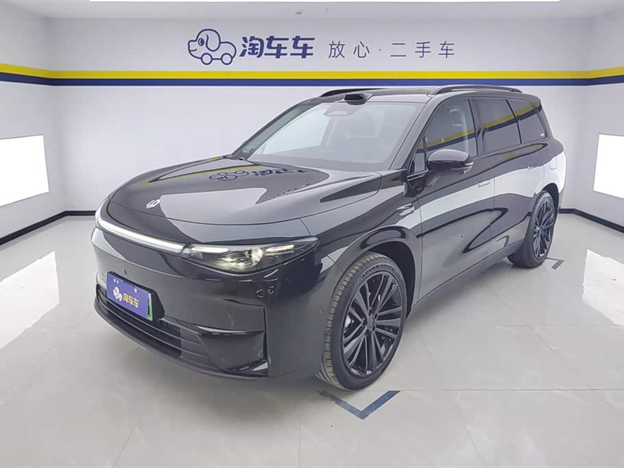 Leapmotor C16
