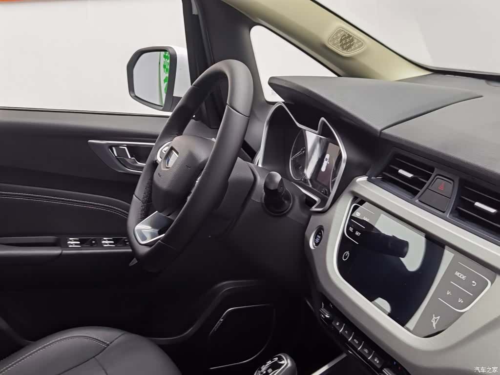 Geely X3, 2019 22