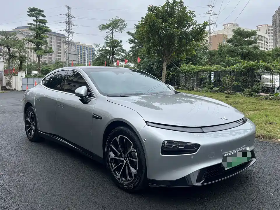 XPENG P7