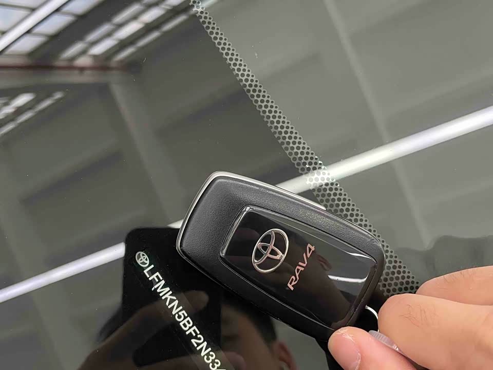 Toyota RAV4 Rongfang