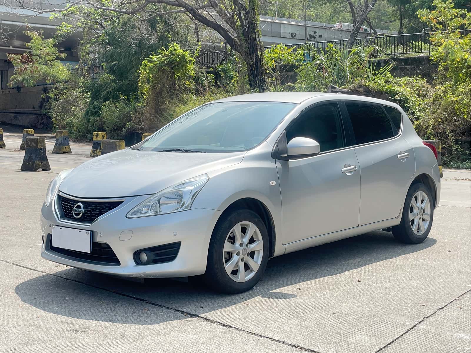 Nissan Tiida, 2012 1
