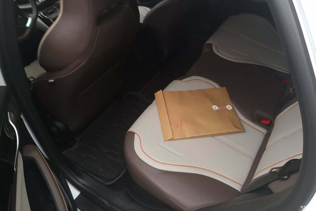 BYD Qin, 2024 11