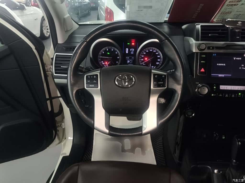 Toyota Prado, 2017 11