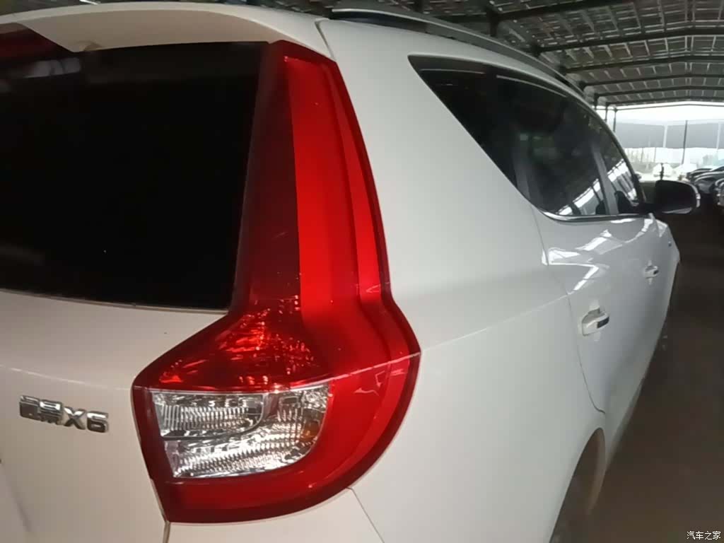 Geely X6, 2018 8