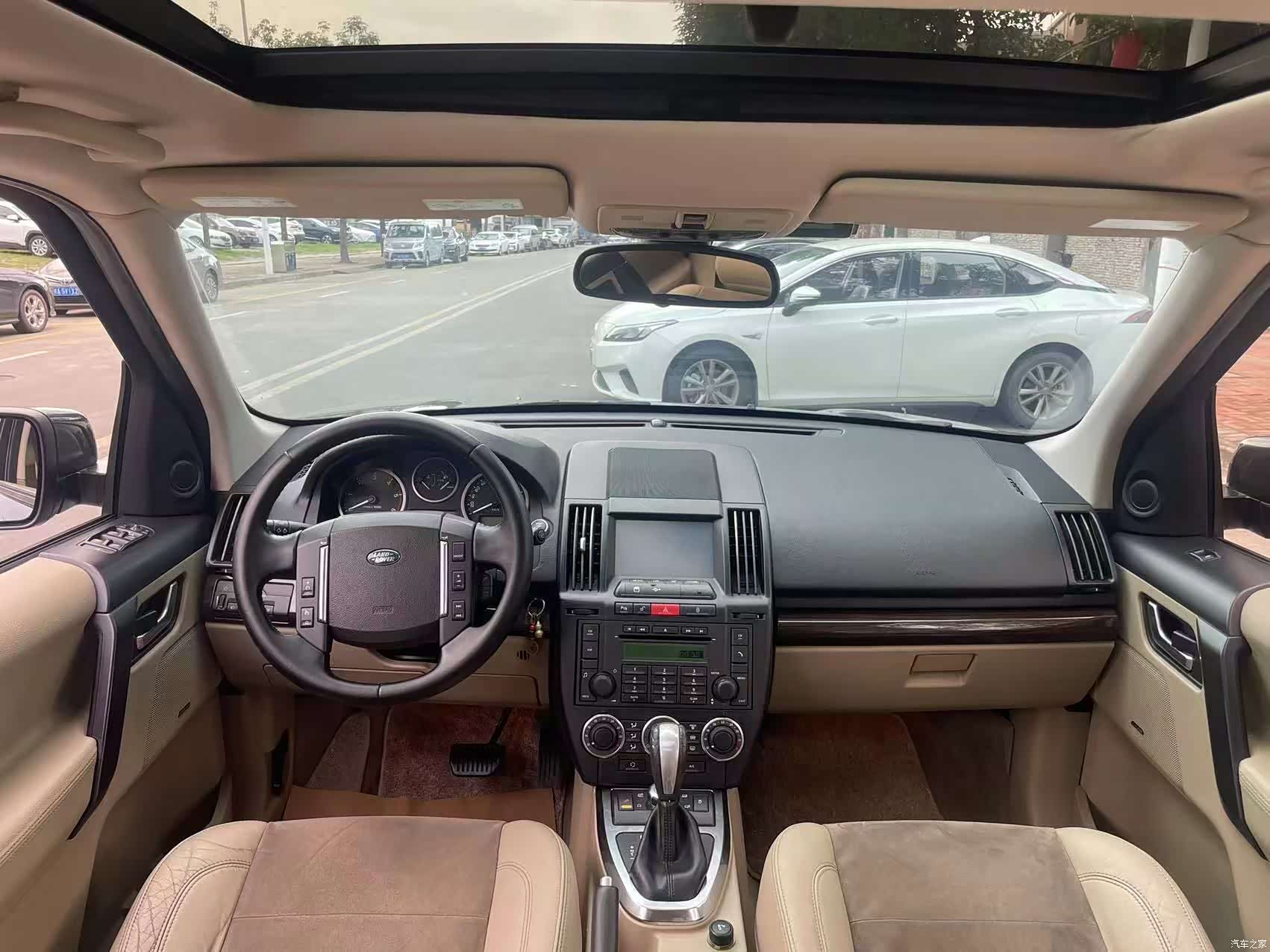 Land Rover SD4, 2011 11