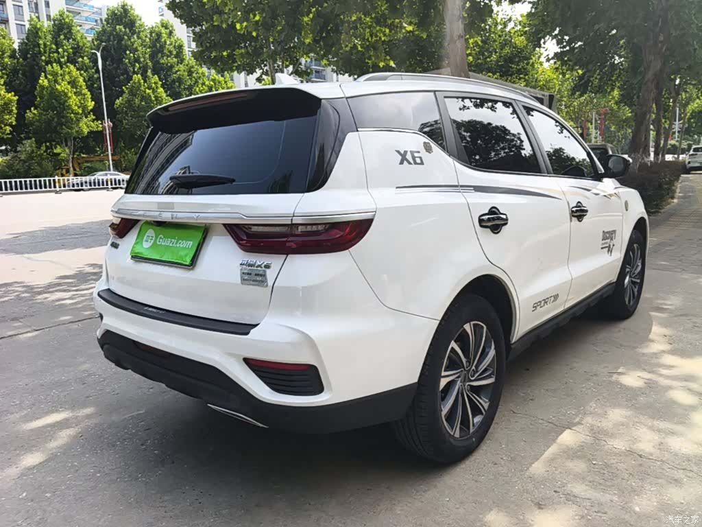 Geely X6, 2020 7
