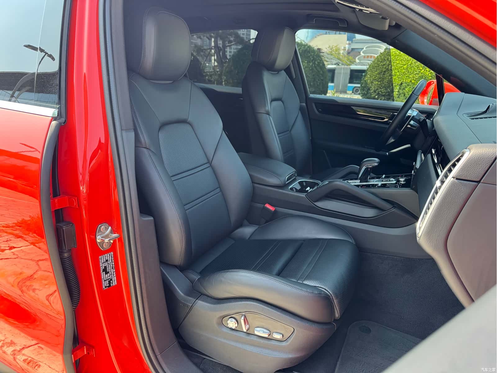Porsche Cayenne, 2020 15
