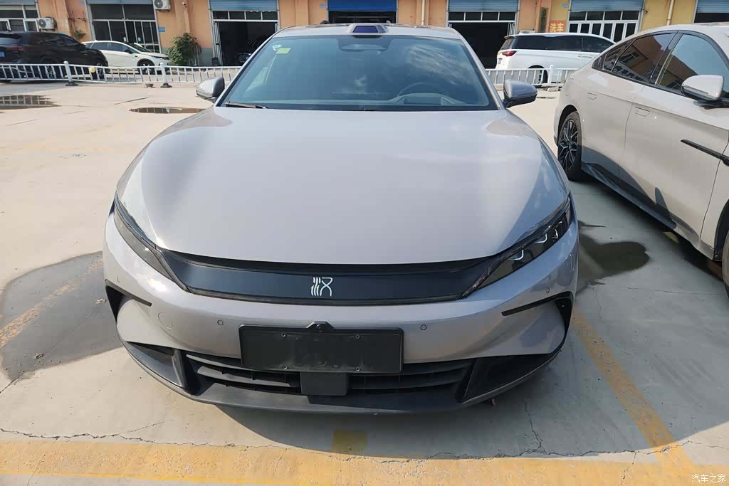 BYD Han, 2025 2