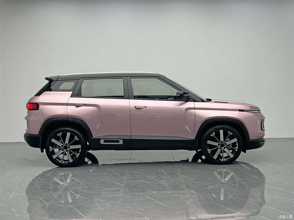 Geely Icon, 2023 7