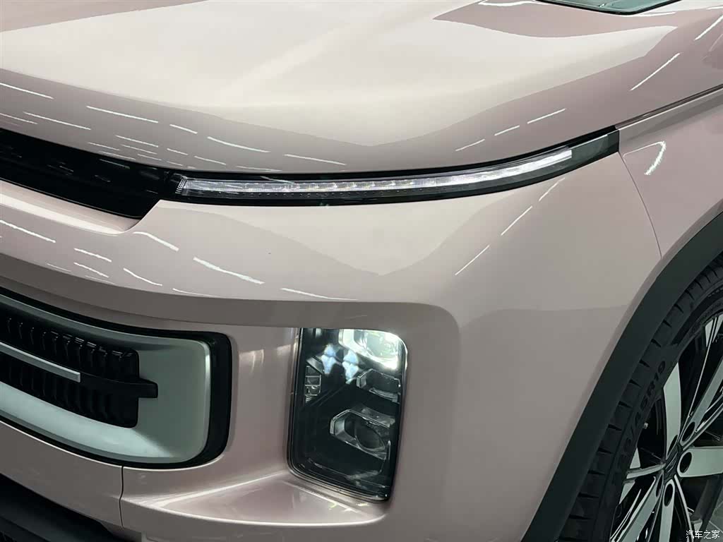 Geely Icon, 2023 9