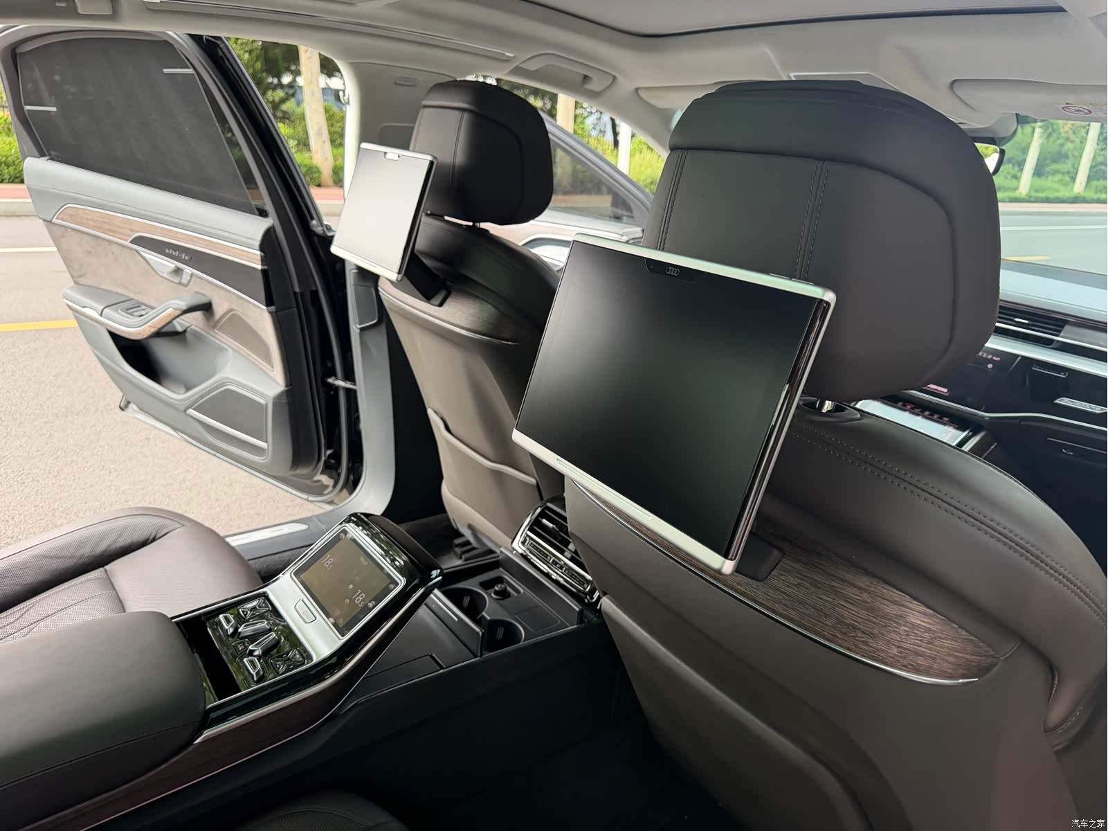 Audi A8L, 2019 13