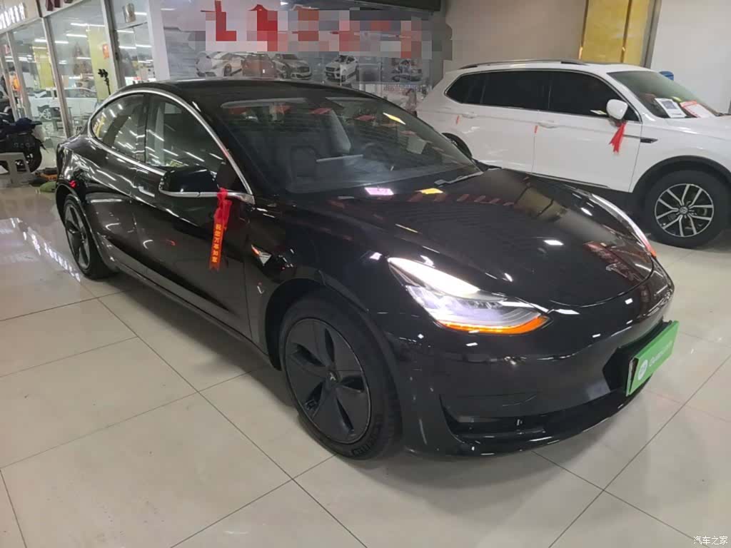 Tesla Model 3, 2020 4