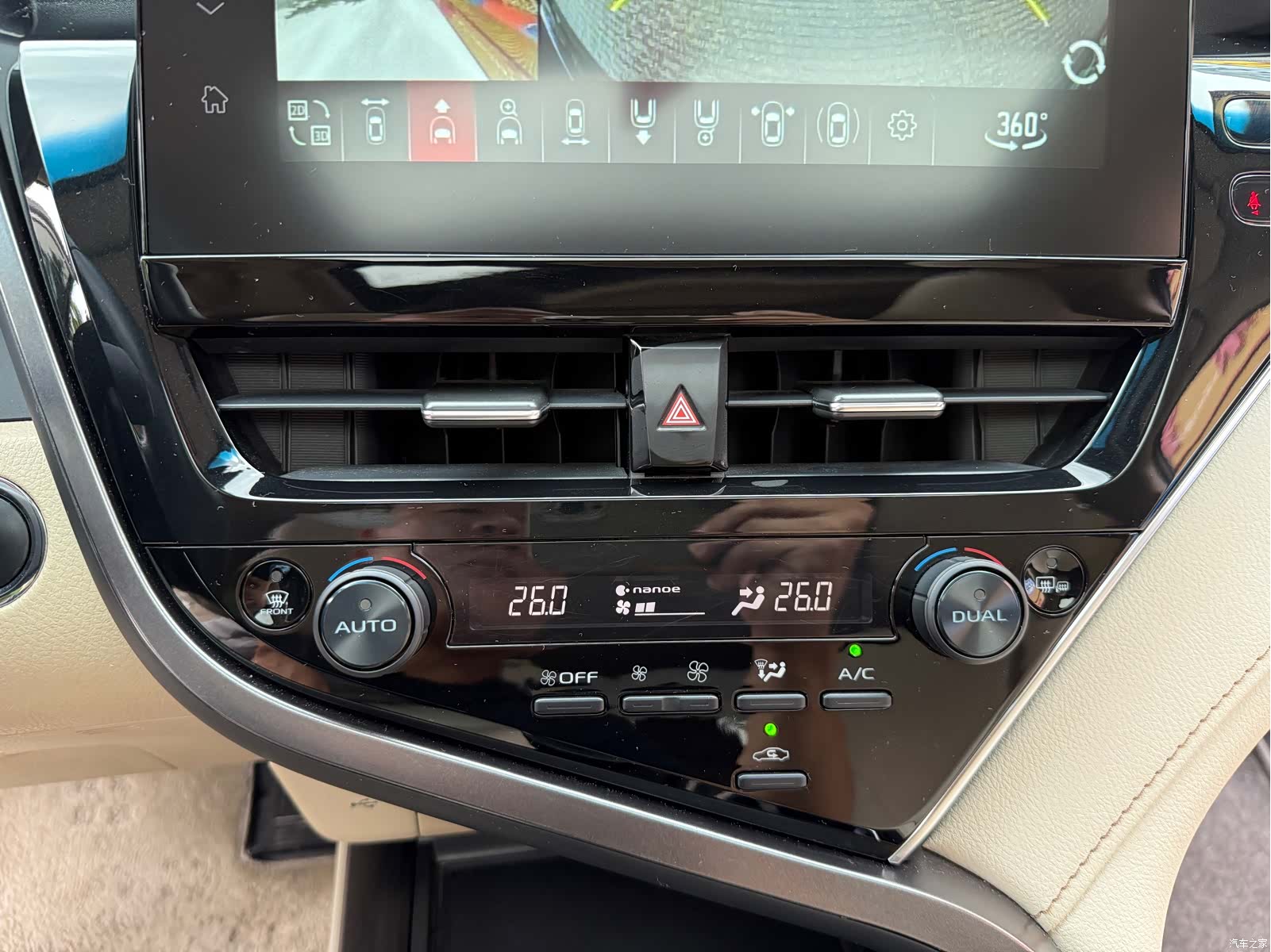 Toyota Camry, 2021 16
