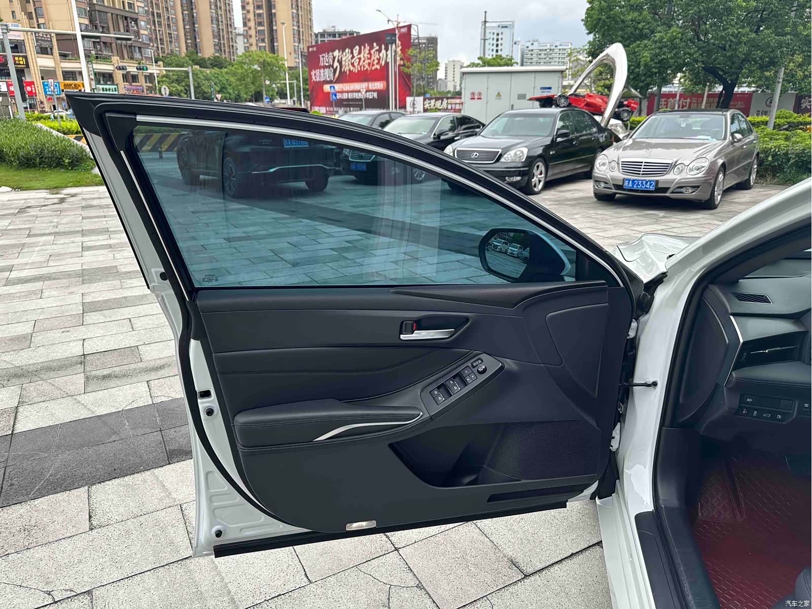 Toyota Avalon, 2024 18
