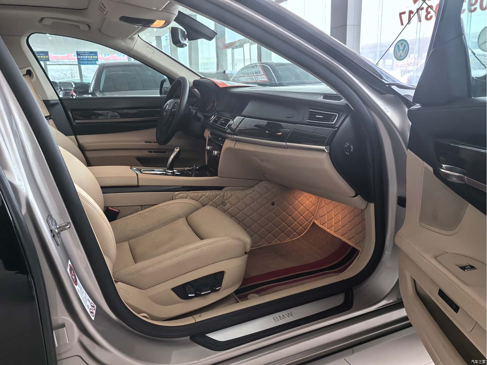 BMW 7 Series, 2012 7