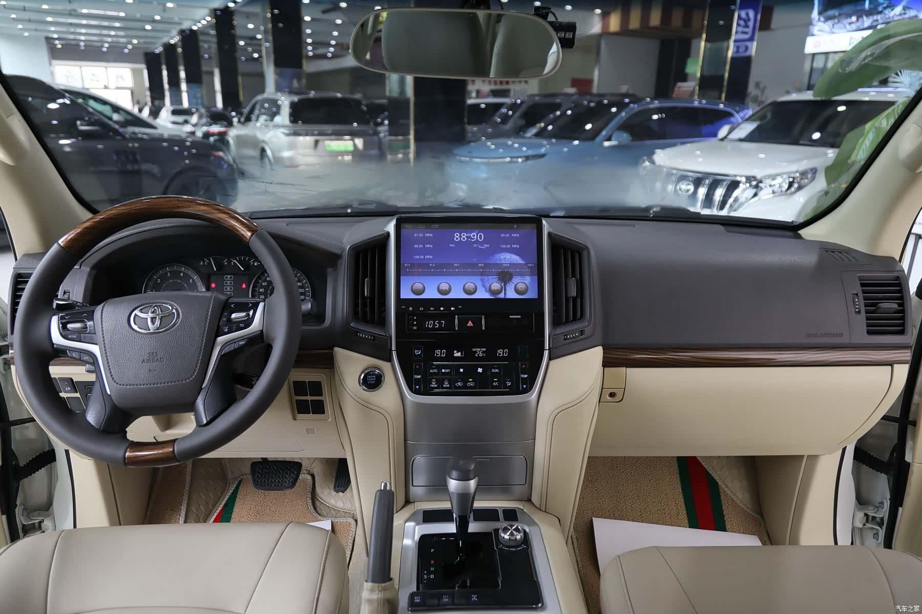 Toyota Land Cruiser, 2016 12