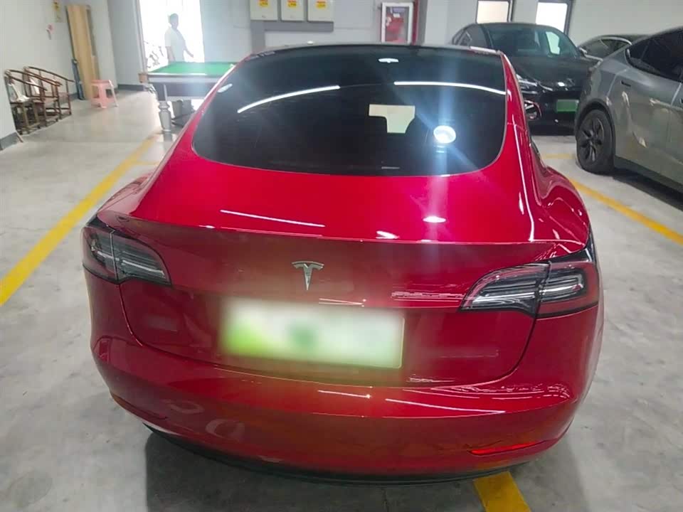 Tesla Model 3 Tesla Model 3