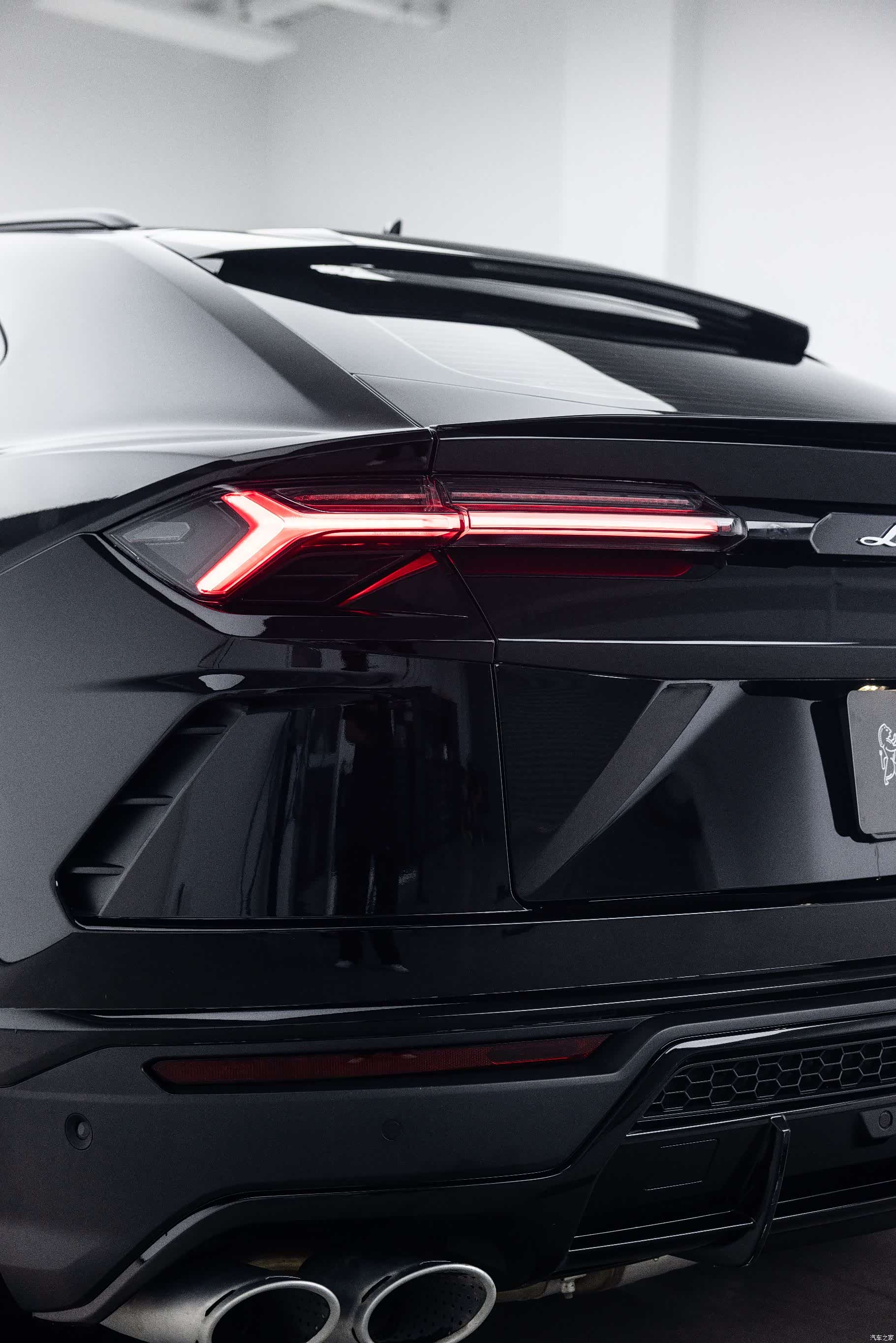 Lamborghini Urus, 2021 27