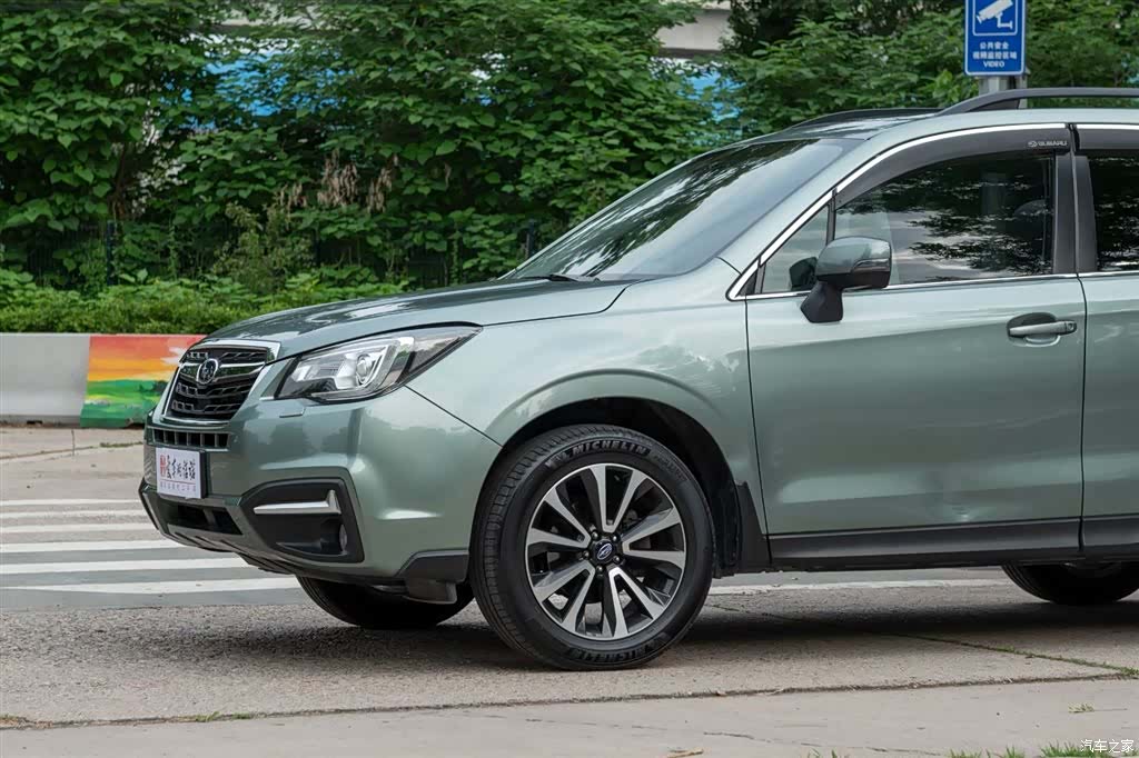 Subaru Forester, 2018 все фото