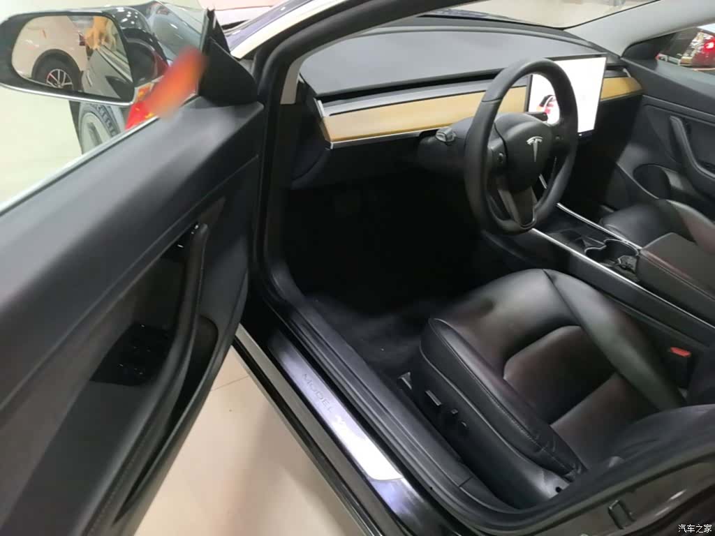 Tesla Model 3, 2020 16