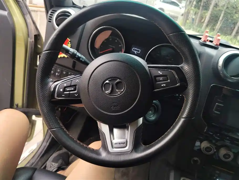 Beijing BJ40