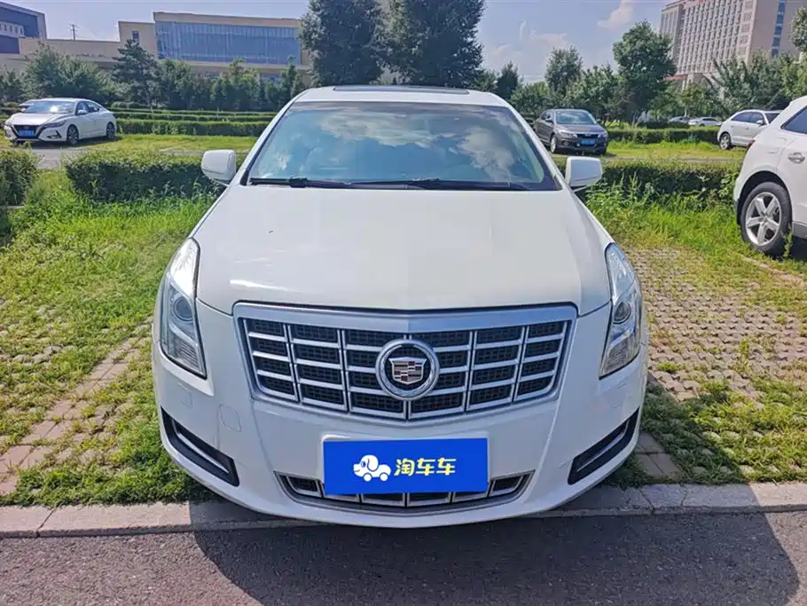 Cadillac XTS
