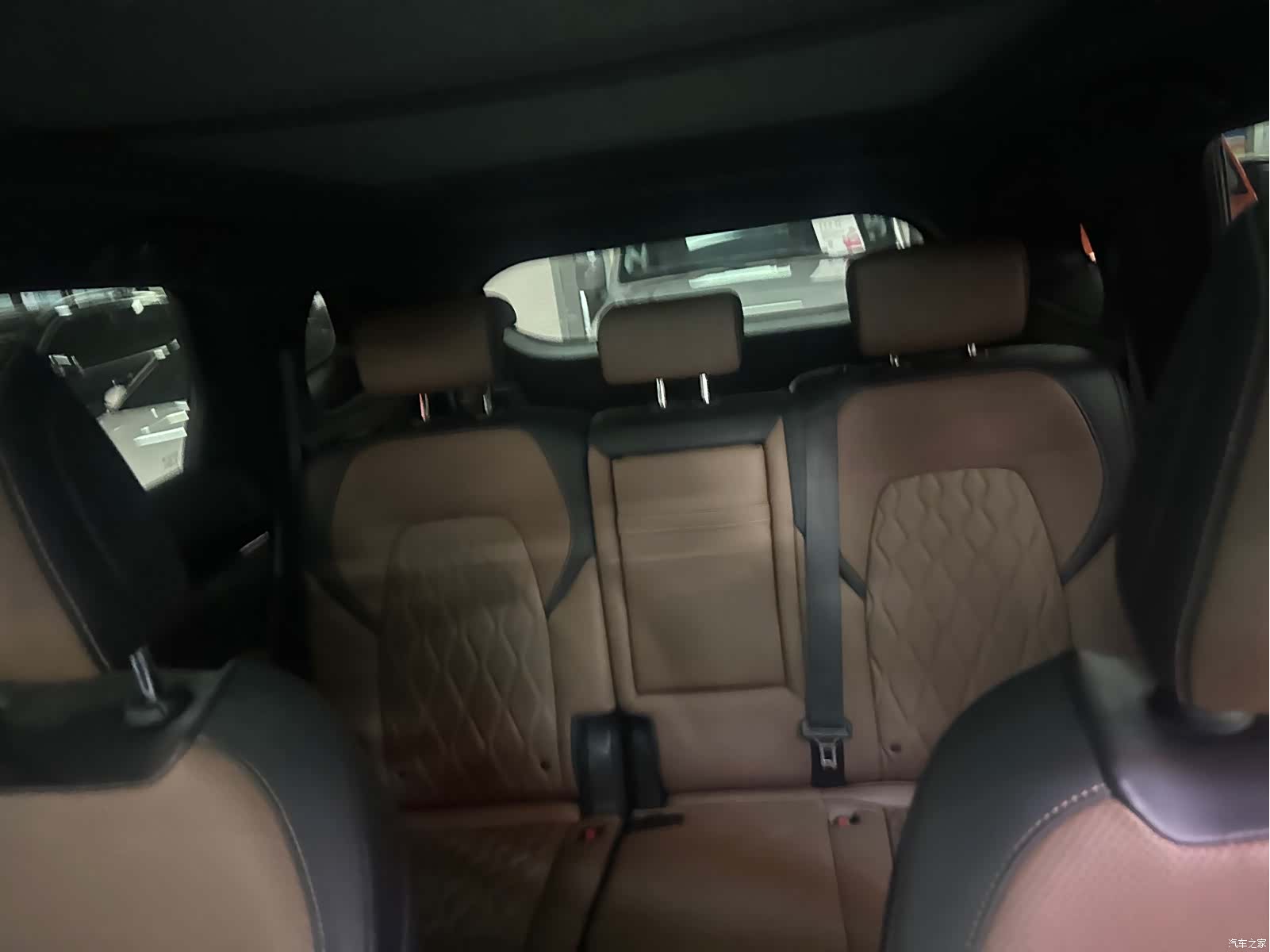 BYD Tang, 2022 10