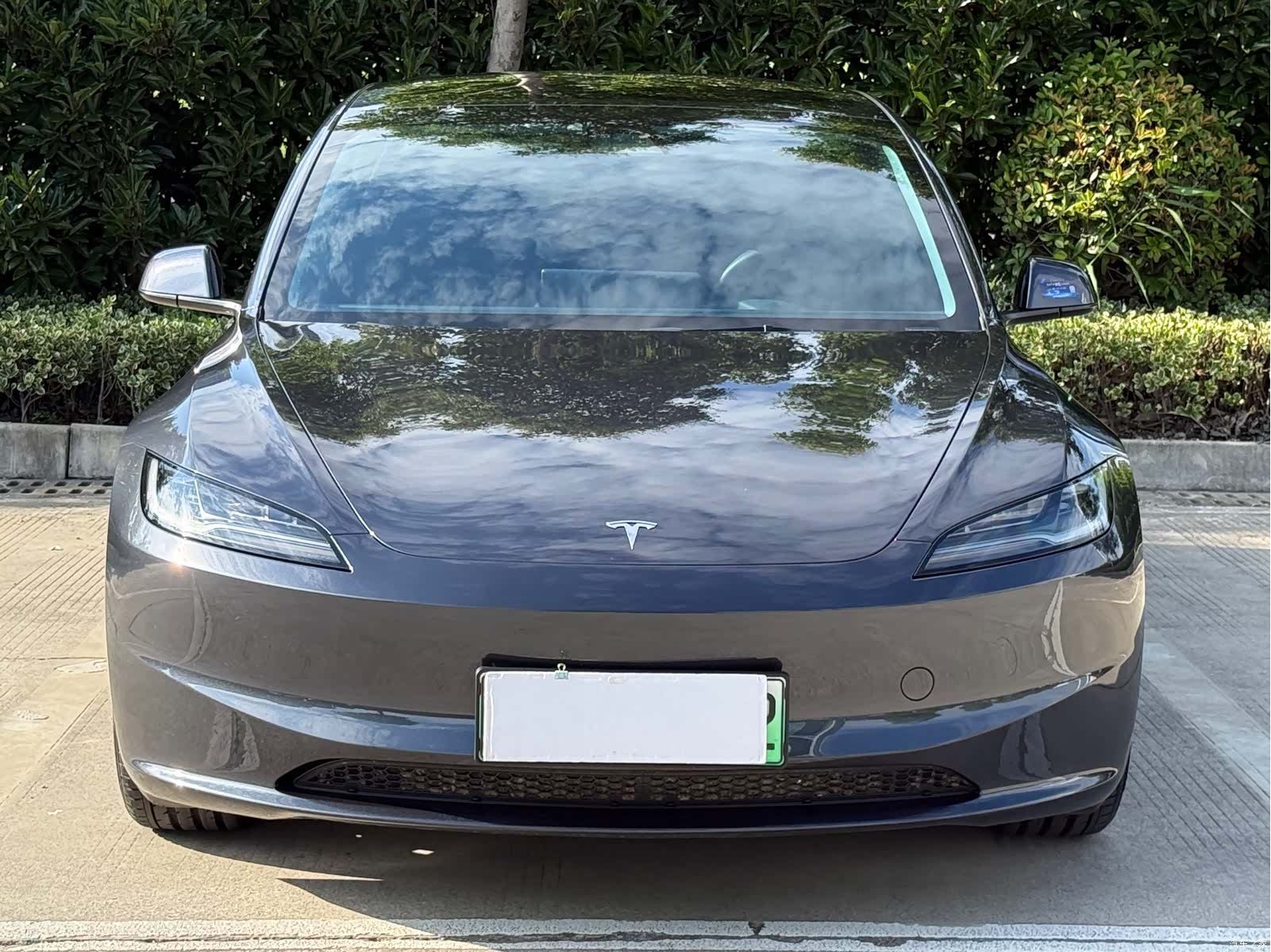 Tesla Model 3, 2025 2