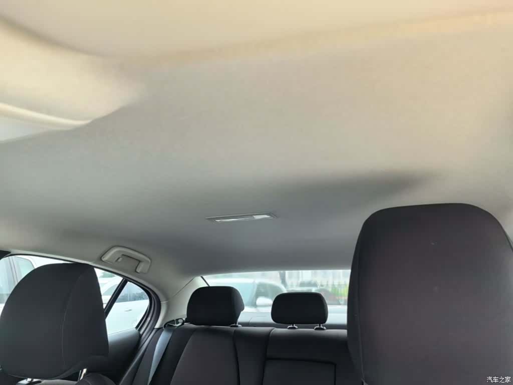 Mazda Mazda3, 2023 18