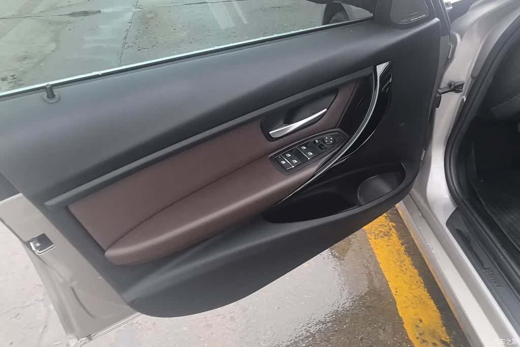 BMW 3 Series, 2018 7
