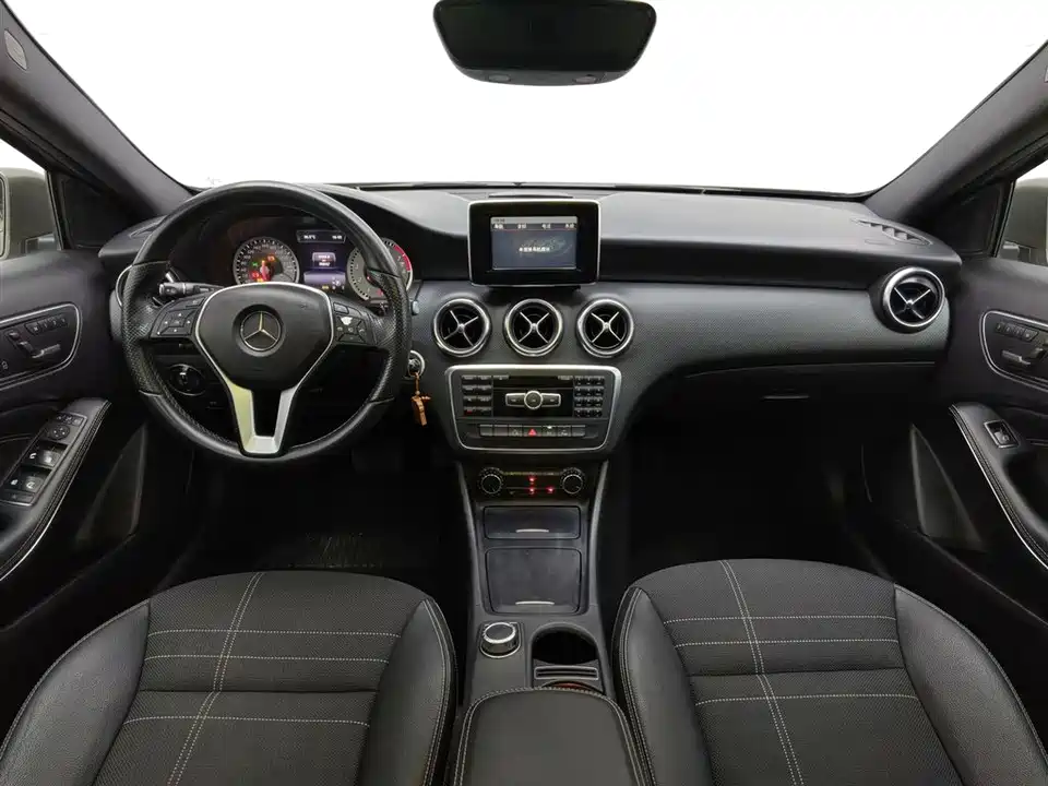 Mercedes-Benz Class A Mercedes-Benz Class A