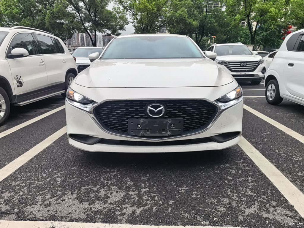 Mazda Mazda3, 2023 3