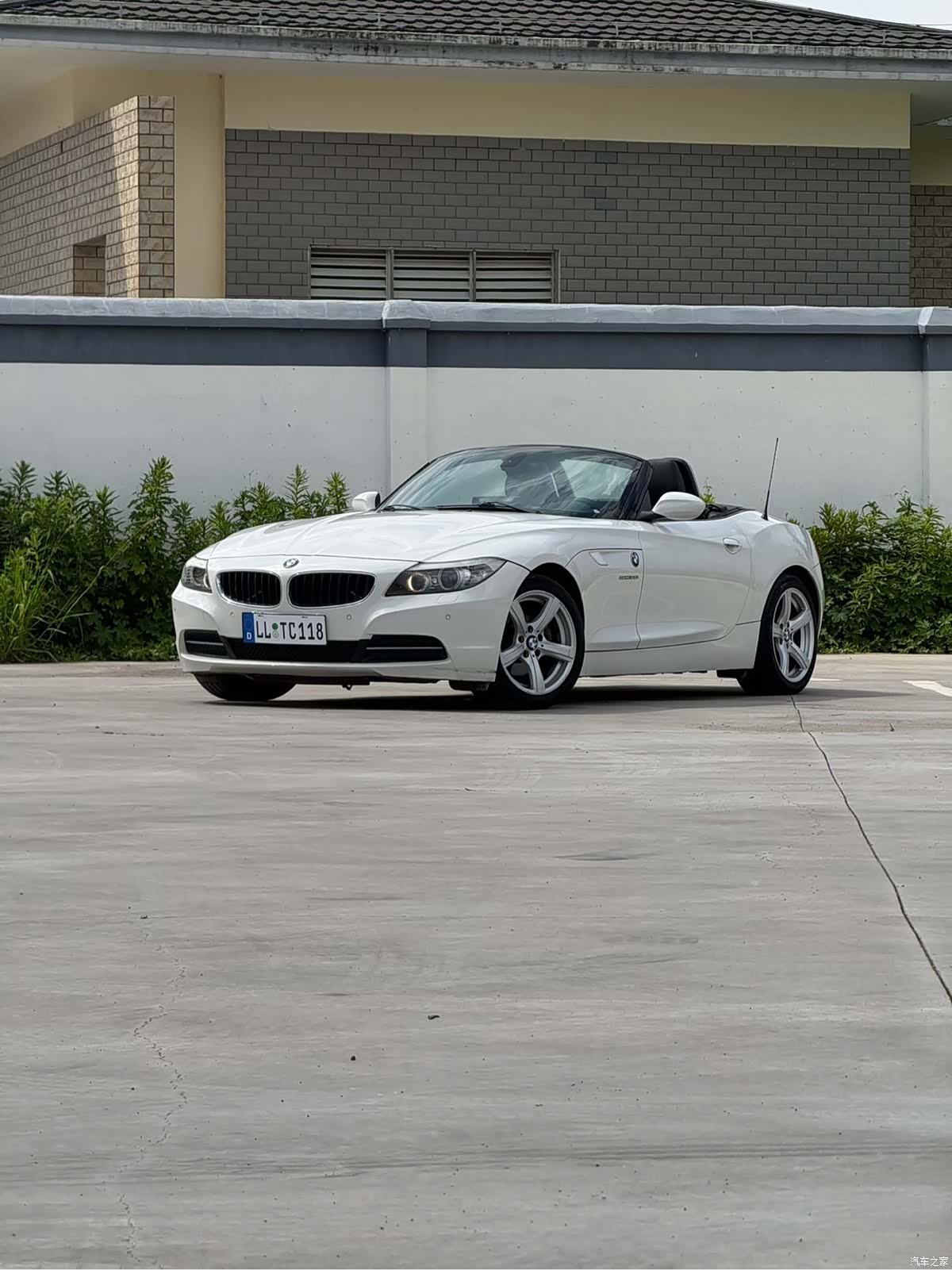 BMW Z4, 2013 1