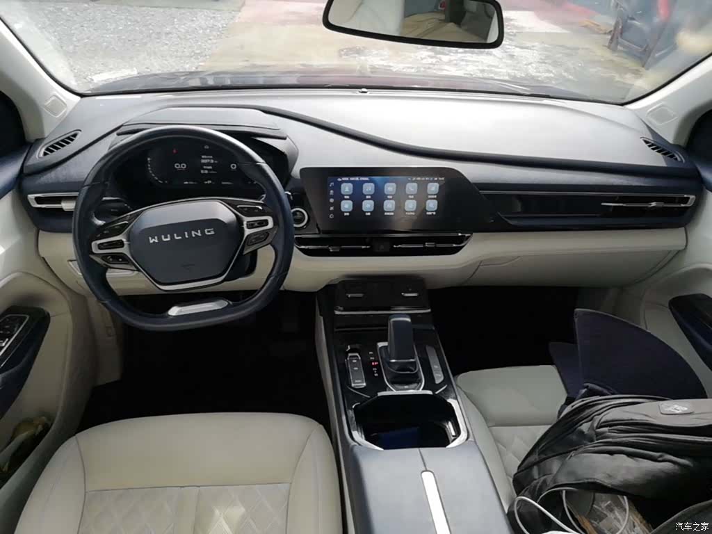 Wuling DHT, 2023 10