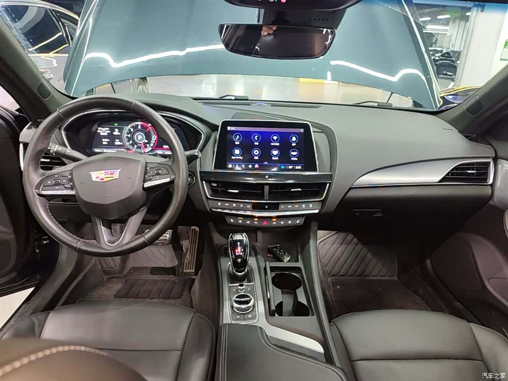 Cadillac CT5, 2022 10