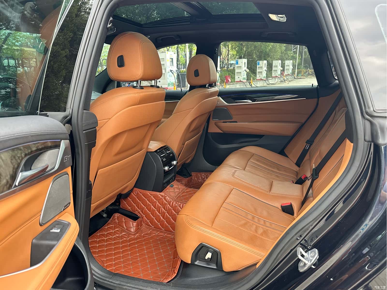 BMW 6 Series GT, 2020 все фото