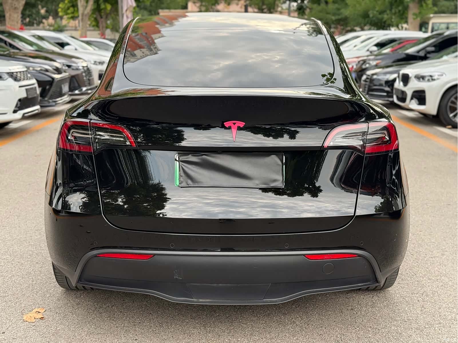 Tesla Model Y, 2023 12